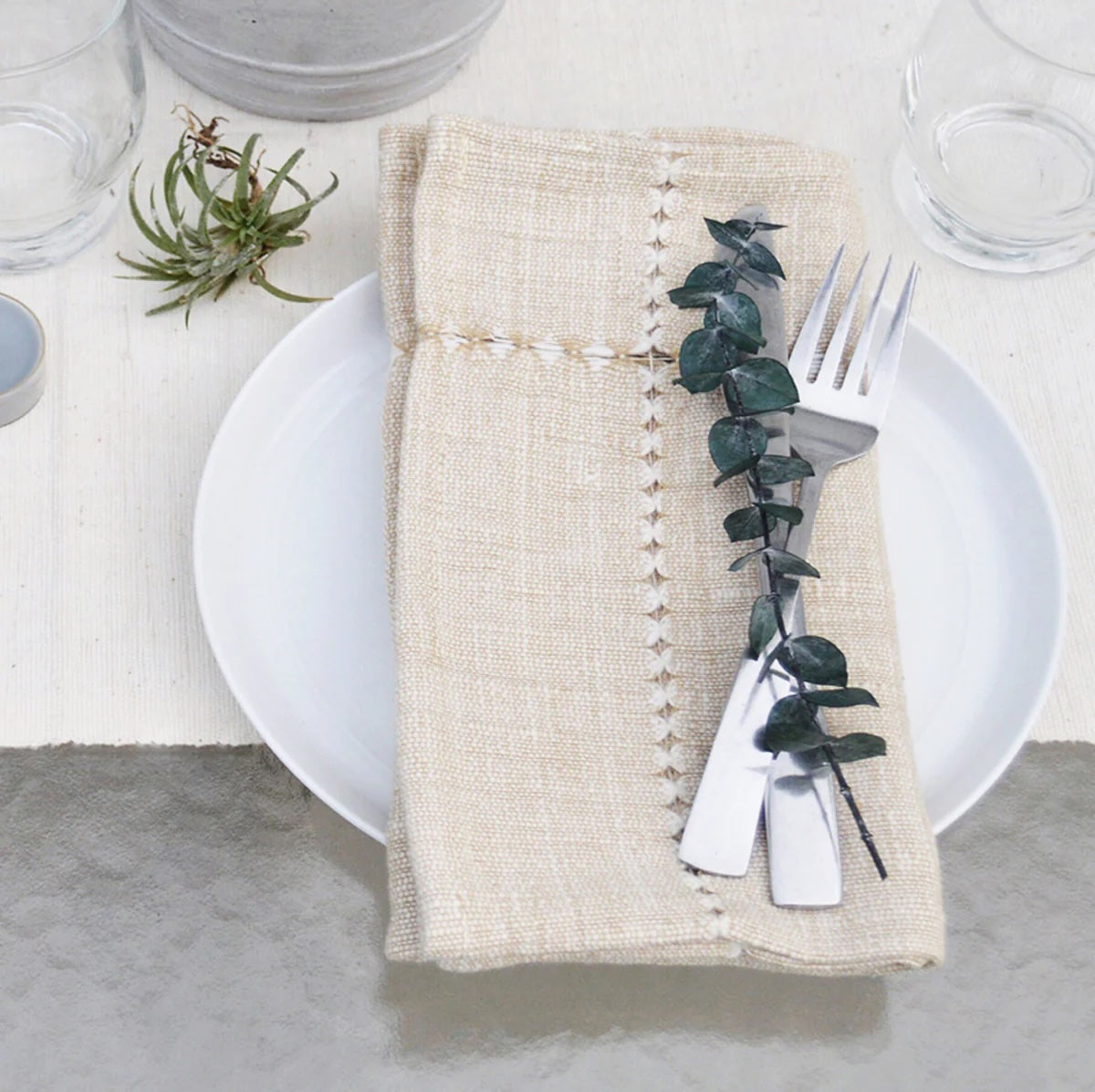 Napkin Set: 4 Pulled Cotton Napkins