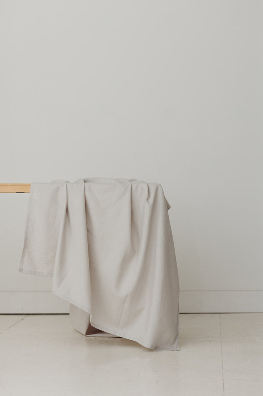 Tablecloths: Natural Linen