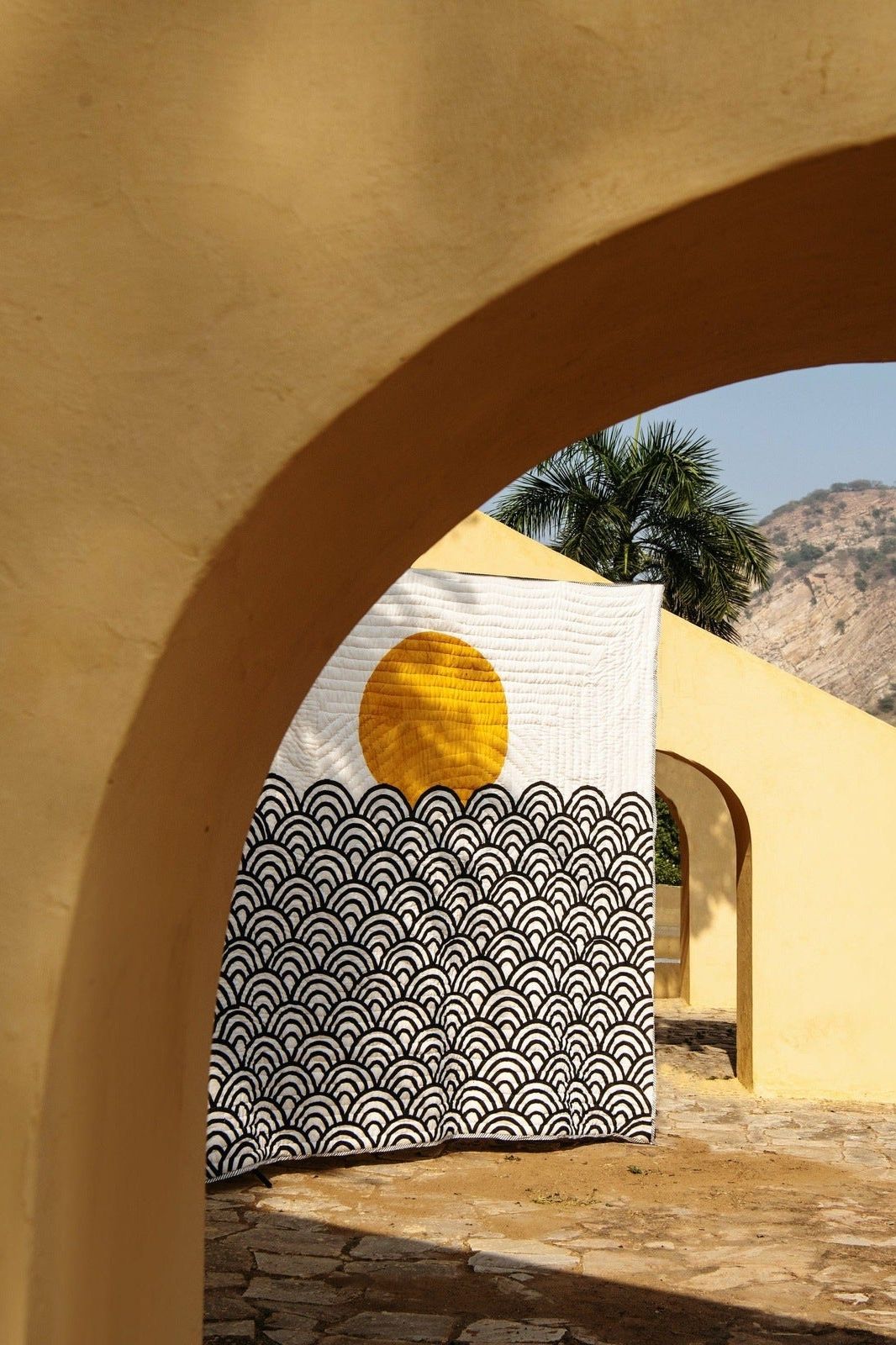 Bedding- Making Waves Quilt (Reverse)