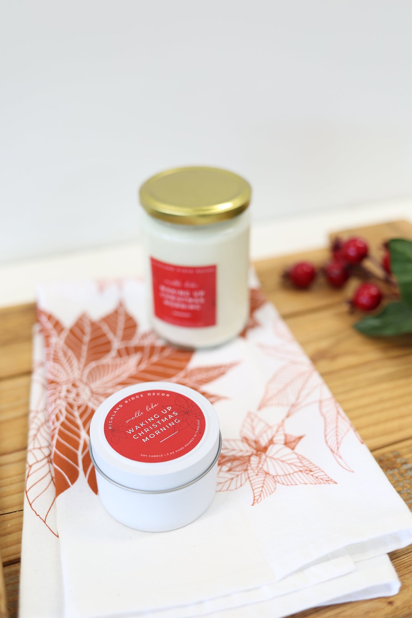 Soy Candle Tin- Waking Up Christmas Morning