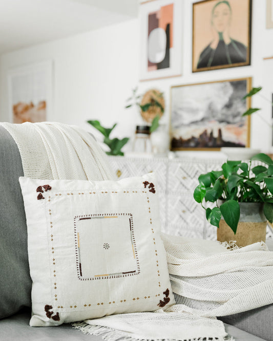 Throw Pillow Cover 16" Abira